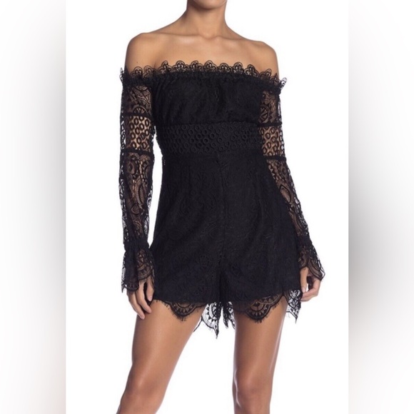Kendall & Kylie NWT Off-The-Shoulder Lace Romper with Long Sleeves - Picture 1 of 5
